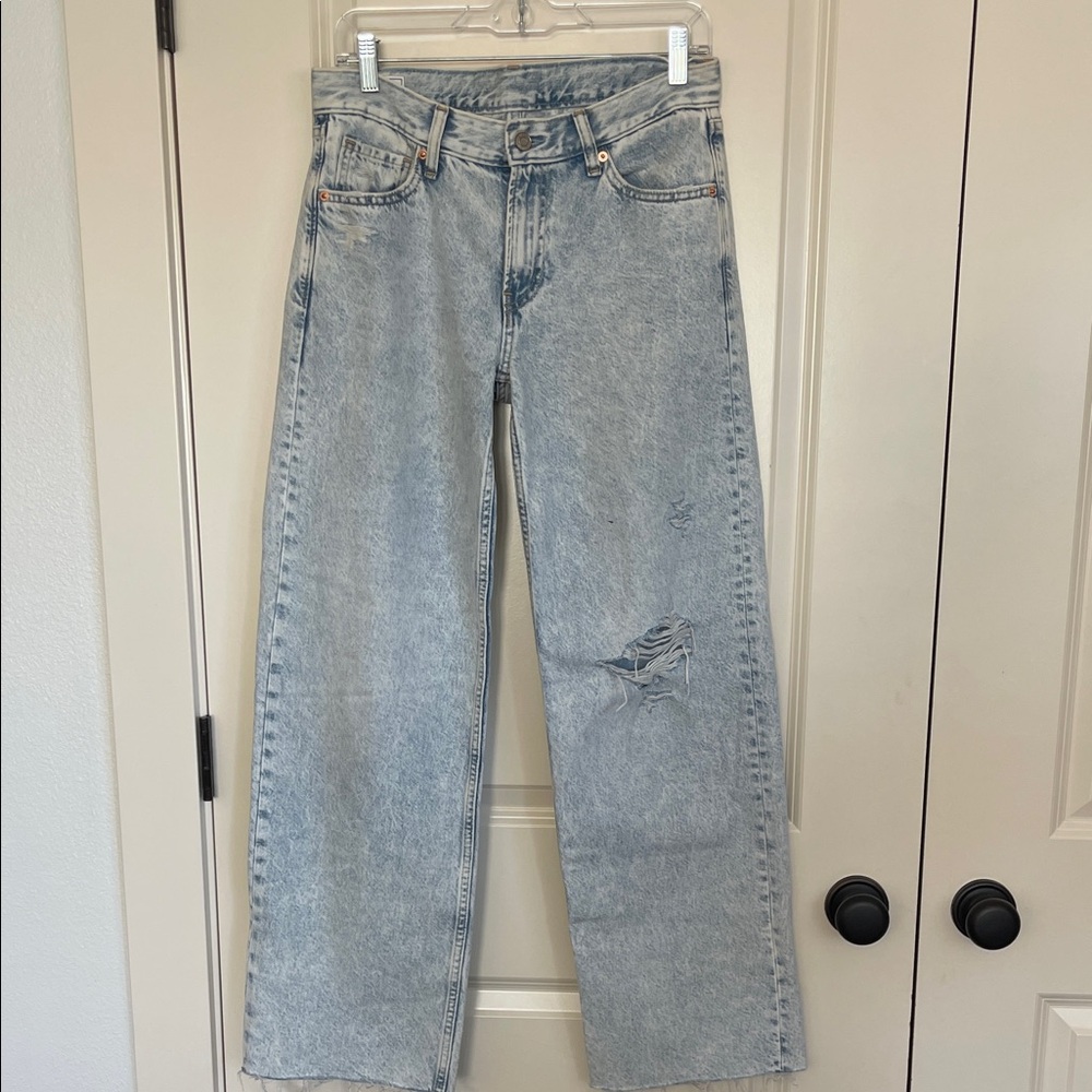 GAP Light Blue Straight Leg Women's Jeans